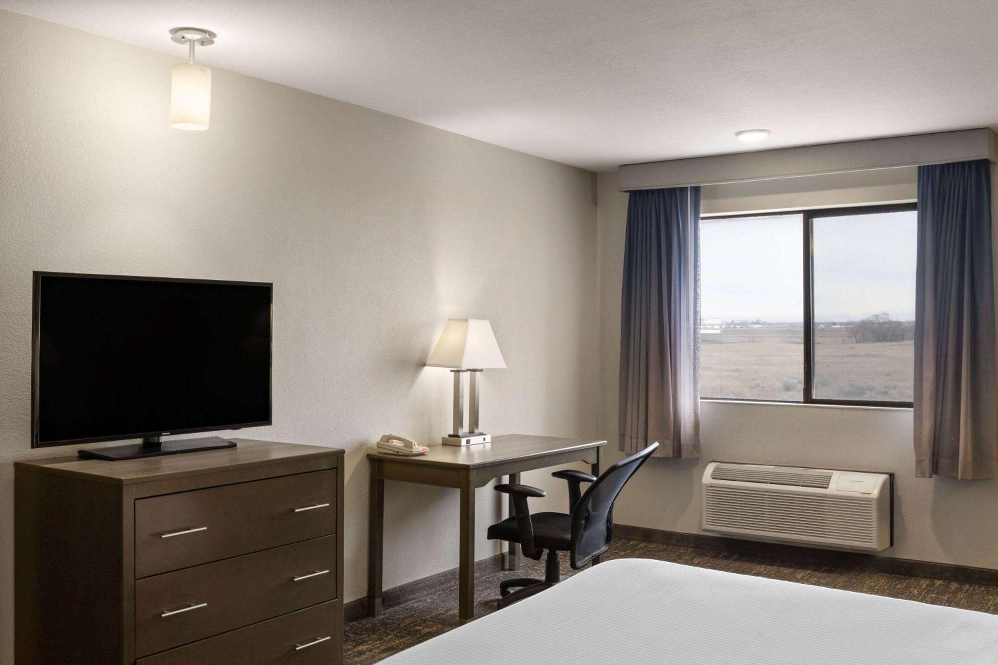 Baymont By Wyndham Moses 3*